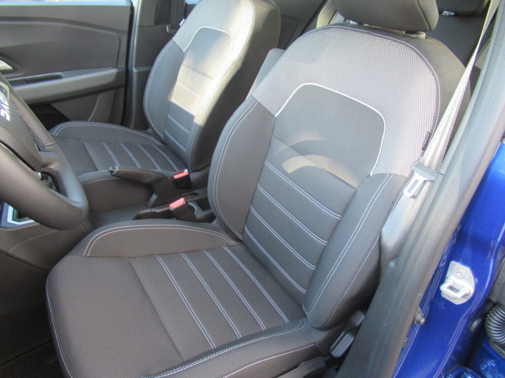 Dacia Sandero Exposé-Bild 11