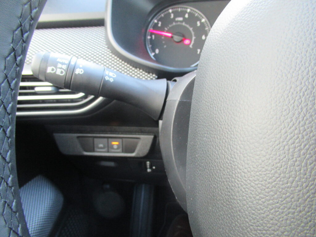 Dacia Sandero Exposé-Bild 14