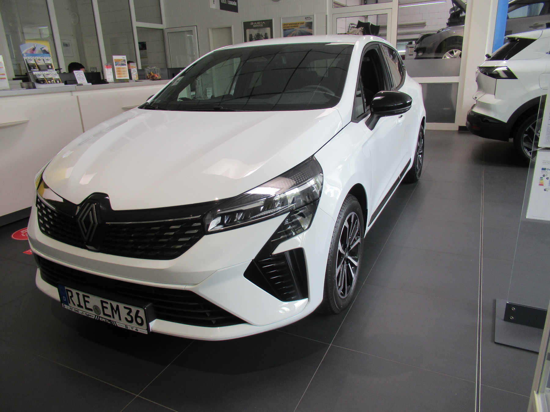 Renault Clio (ww_39857)