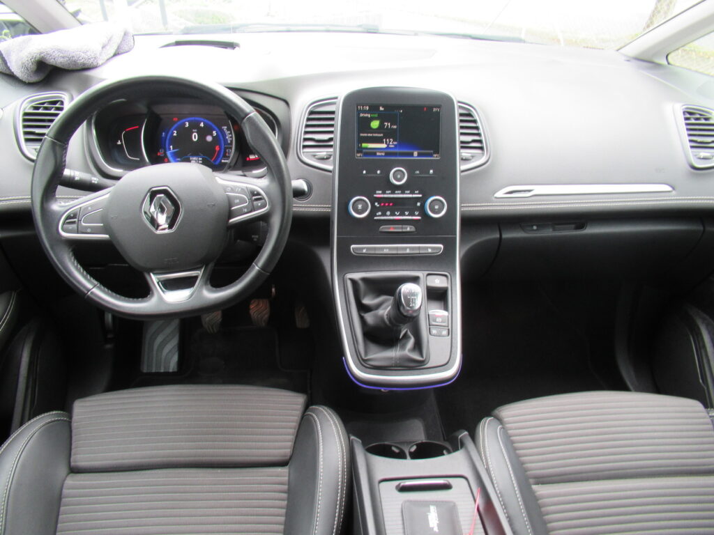 Renault Scenic Exposé-Bild 5