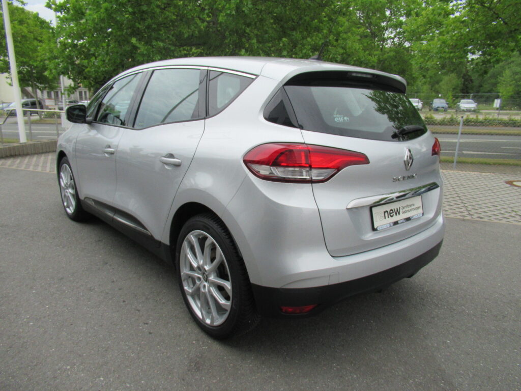 Renault Scenic Exposé-Bild 6