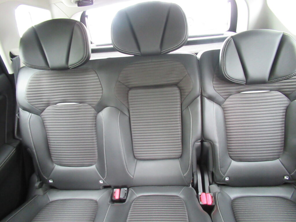 Renault Scenic Exposé-Bild 12