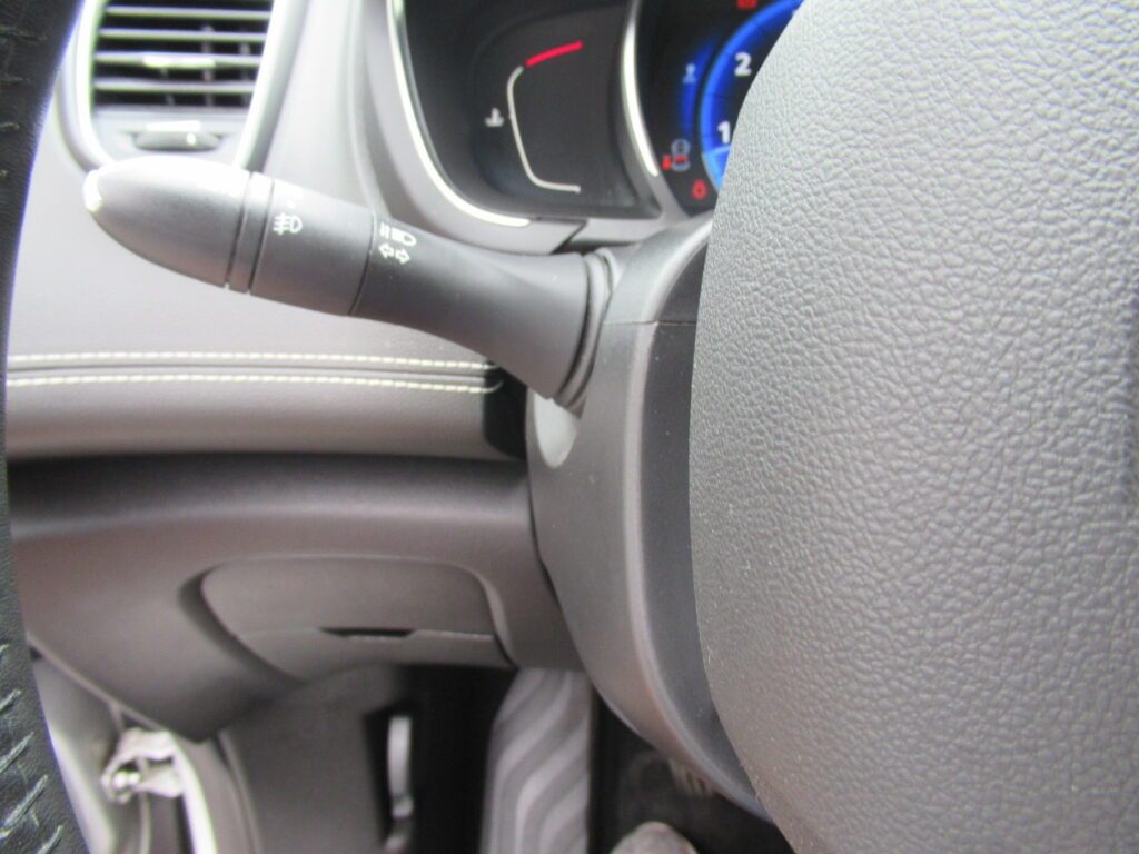 Renault Scenic Exposé-Bild 20