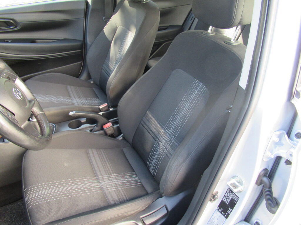 HYUNDAI i20 Exposé-Bild 5