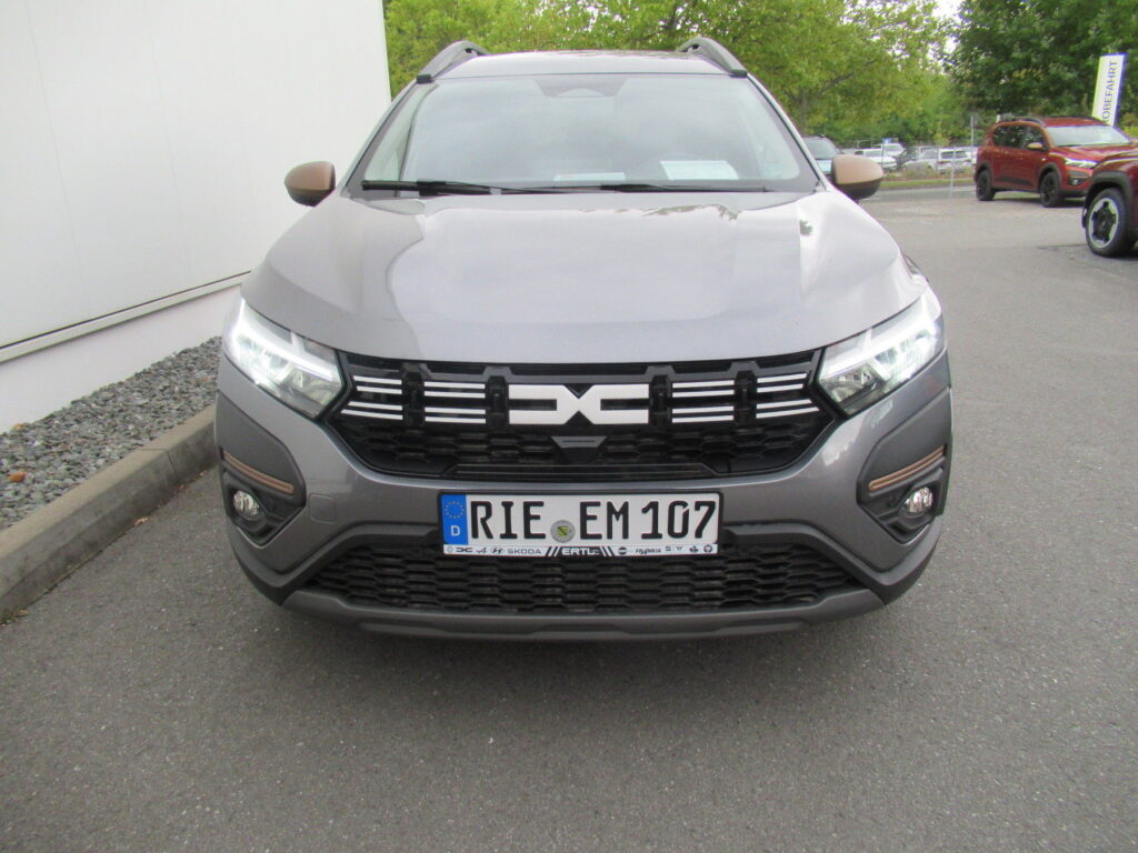 Dacia Jogger Exposé-Bild 2