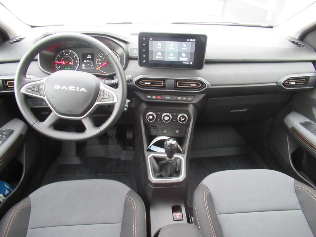 Dacia Jogger Exposé-Bild 7