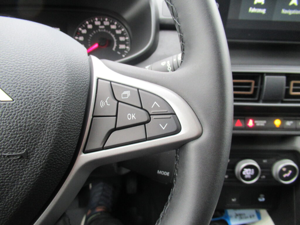 Dacia Jogger Exposé-Bild 14