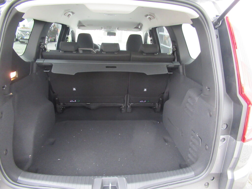 Dacia Jogger Exposé-Bild 21