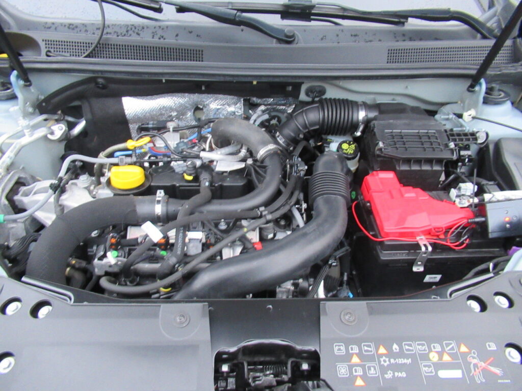 Dacia Duster Exposé-Bild 3