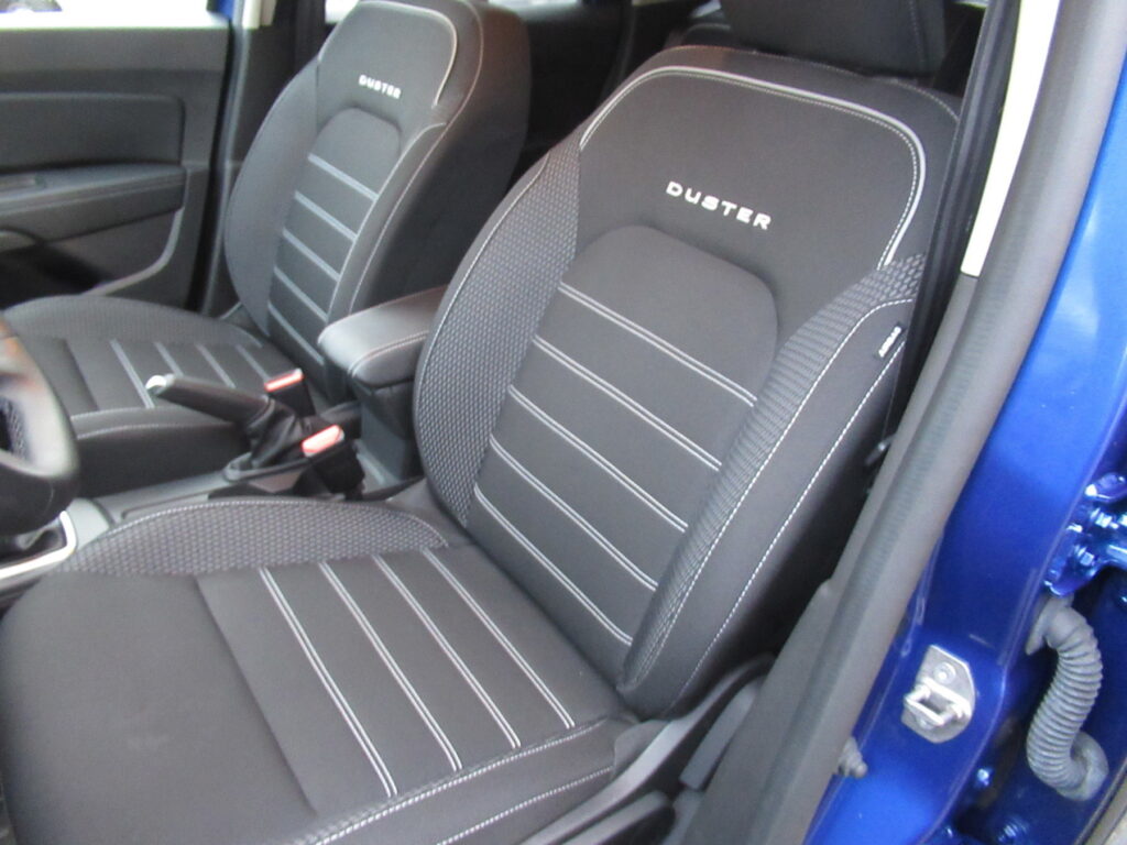 Dacia Duster Exposé-Bild 13