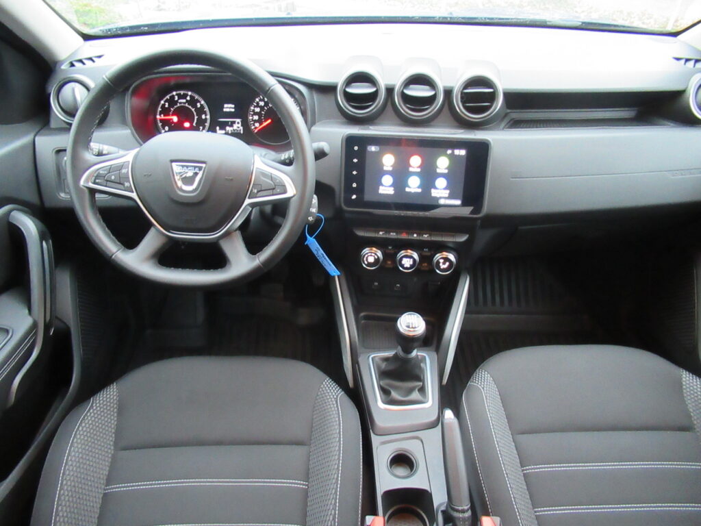 Dacia Duster Exposé-Bild 14