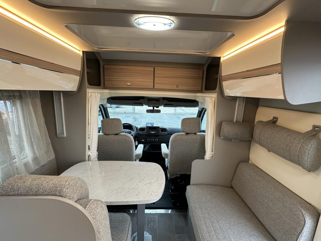 Ahorn Canada Exposé-Bild 14