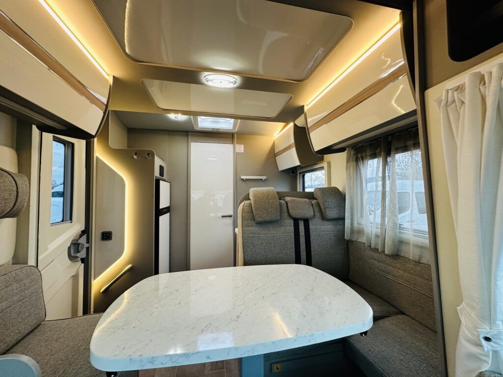 Ahorn Canada Exposé-Bild 16