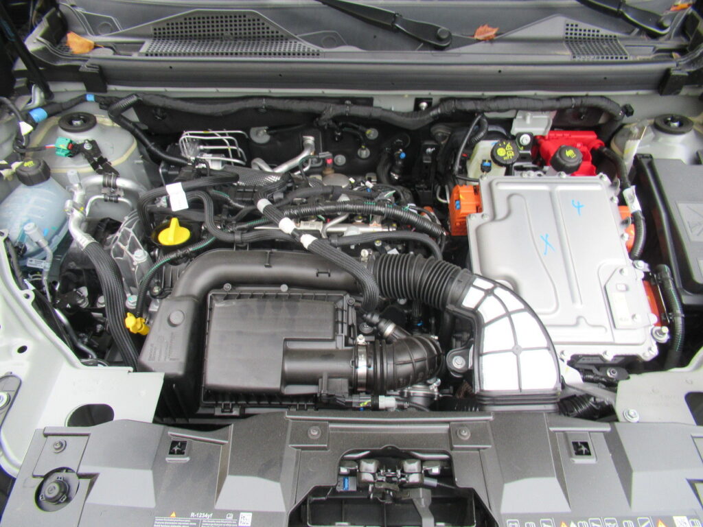 Dacia Bigster Exposé-Bild 3