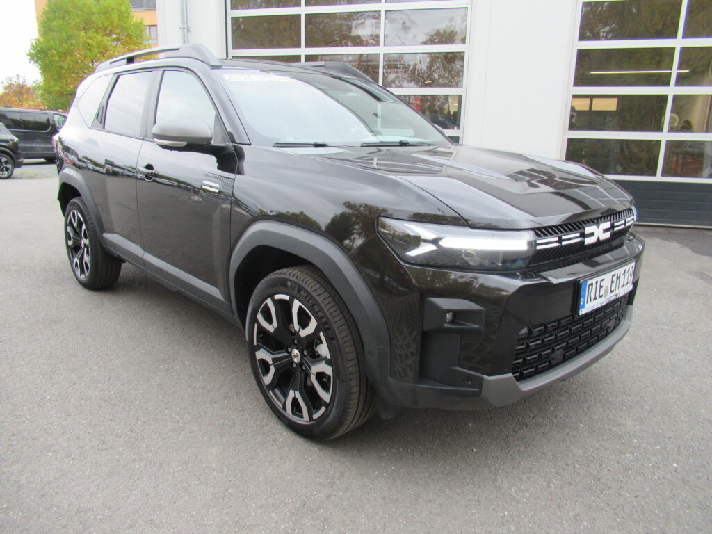 Dacia Bigster Exposé-Bild 4