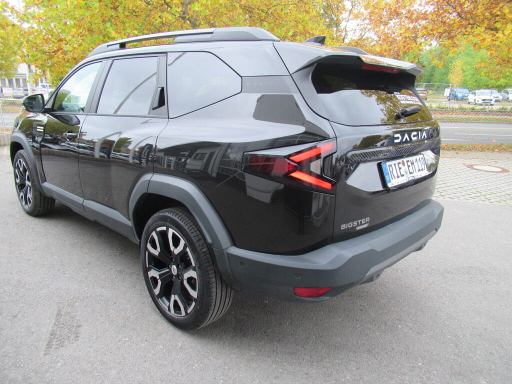 Dacia Bigster Exposé-Bild 14