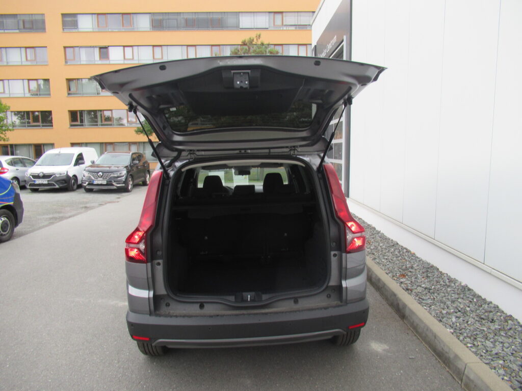 Dacia Jogger Exposé-Bild 20
