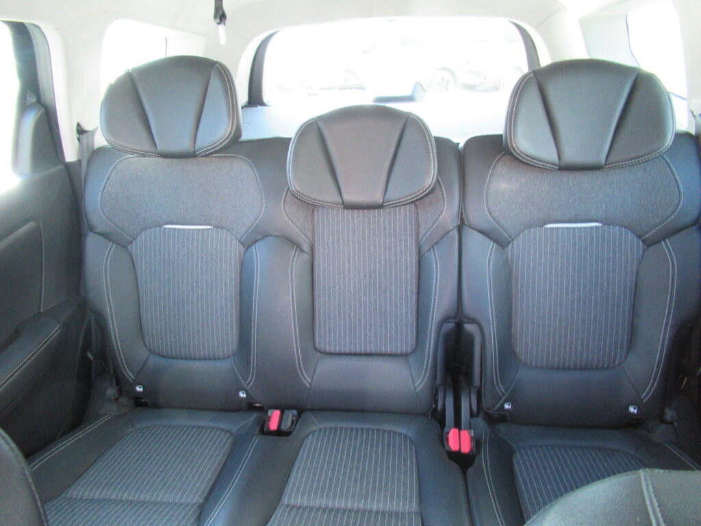 Renault Grand Scenic Exposé-Bild 11