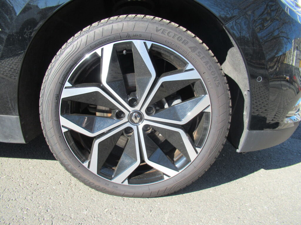 Renault Grand Scenic Exposé-Bild 17