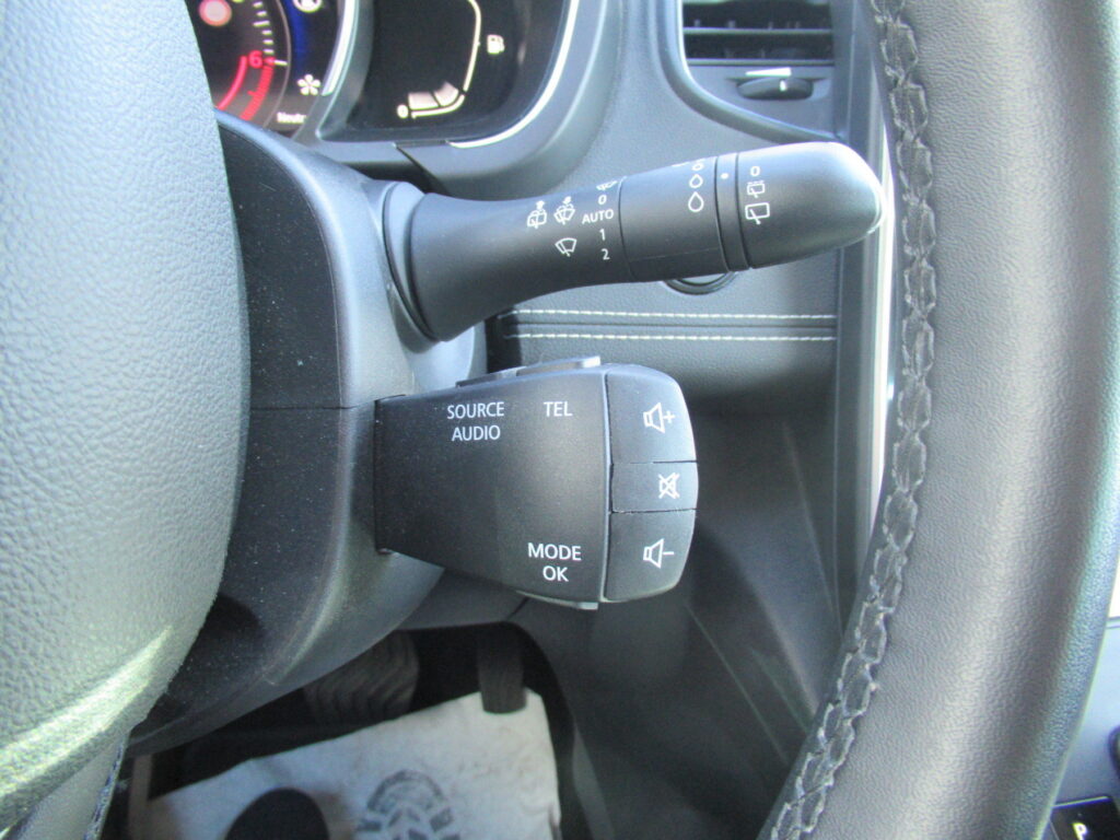 Renault Grand Scenic Exposé-Bild 19