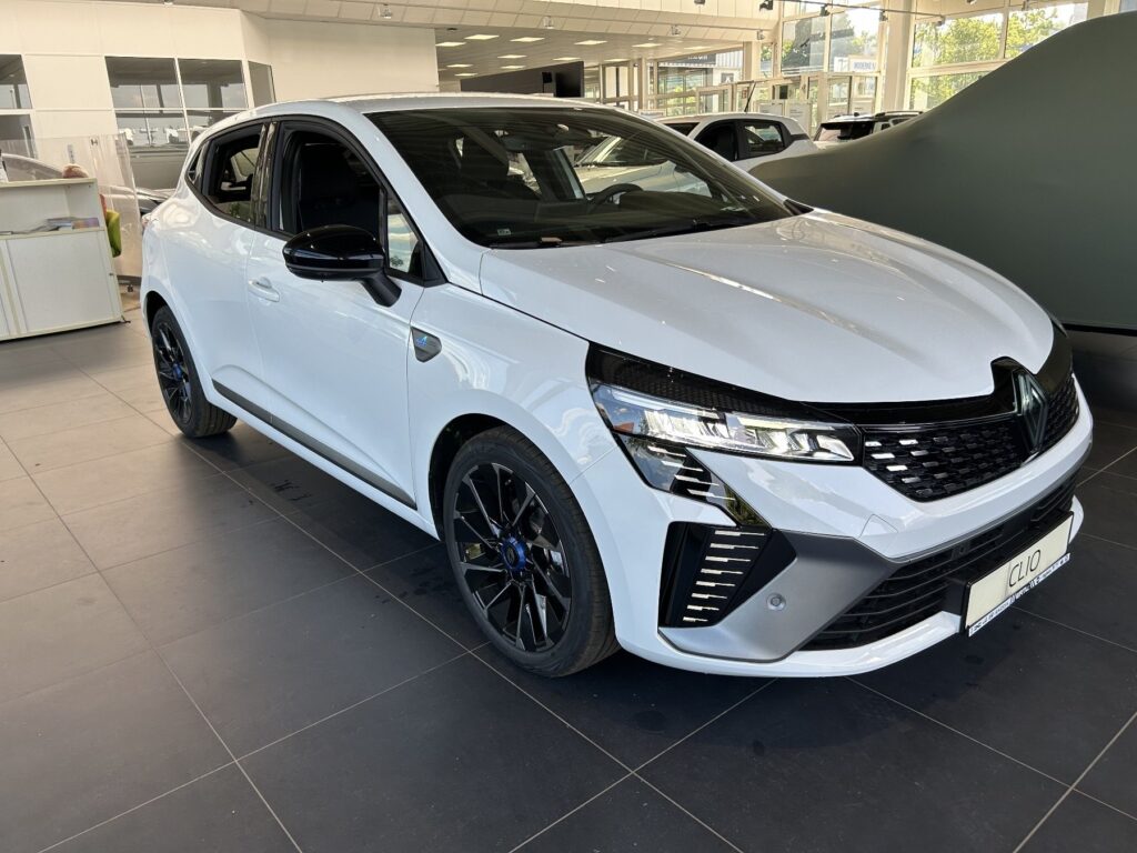 Renault Clio Exposé-Bild 2