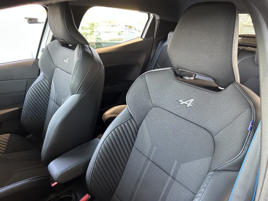 Renault Clio Exposé-Bild 19