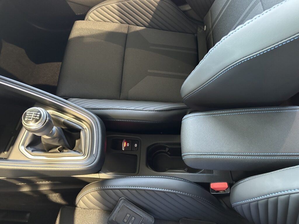 Renault Clio Exposé-Bild 28