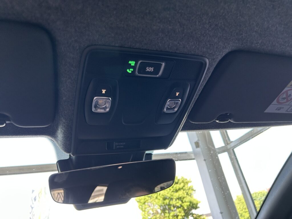 Renault Clio Exposé-Bild 29