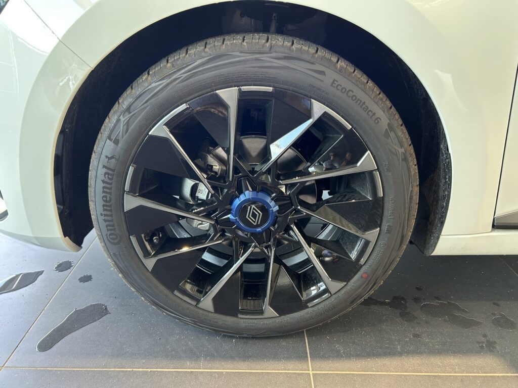 Renault Clio Exposé-Bild 31