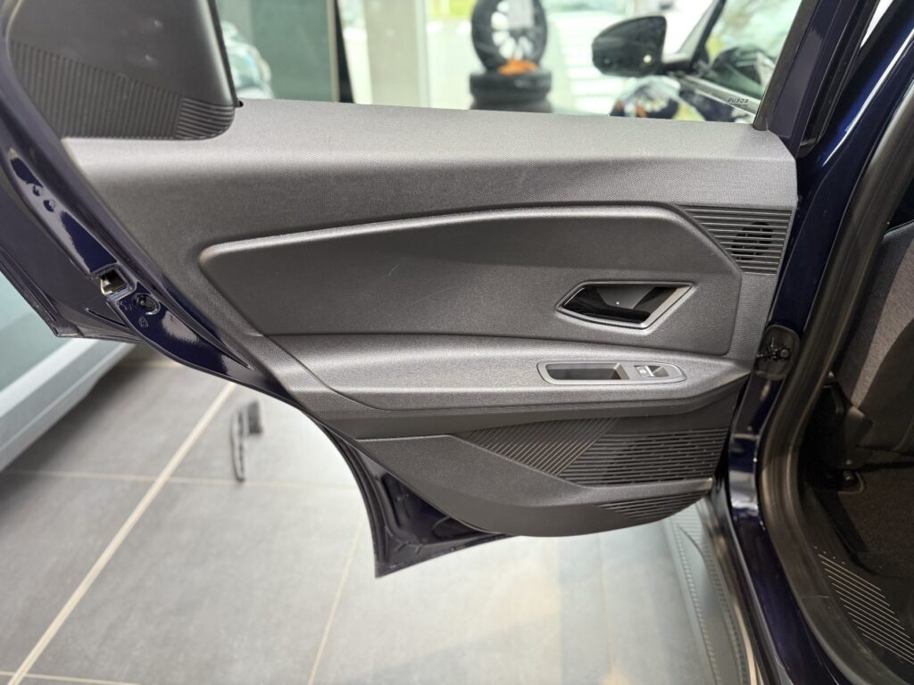 Renault R 5 Exposé-Bild 39