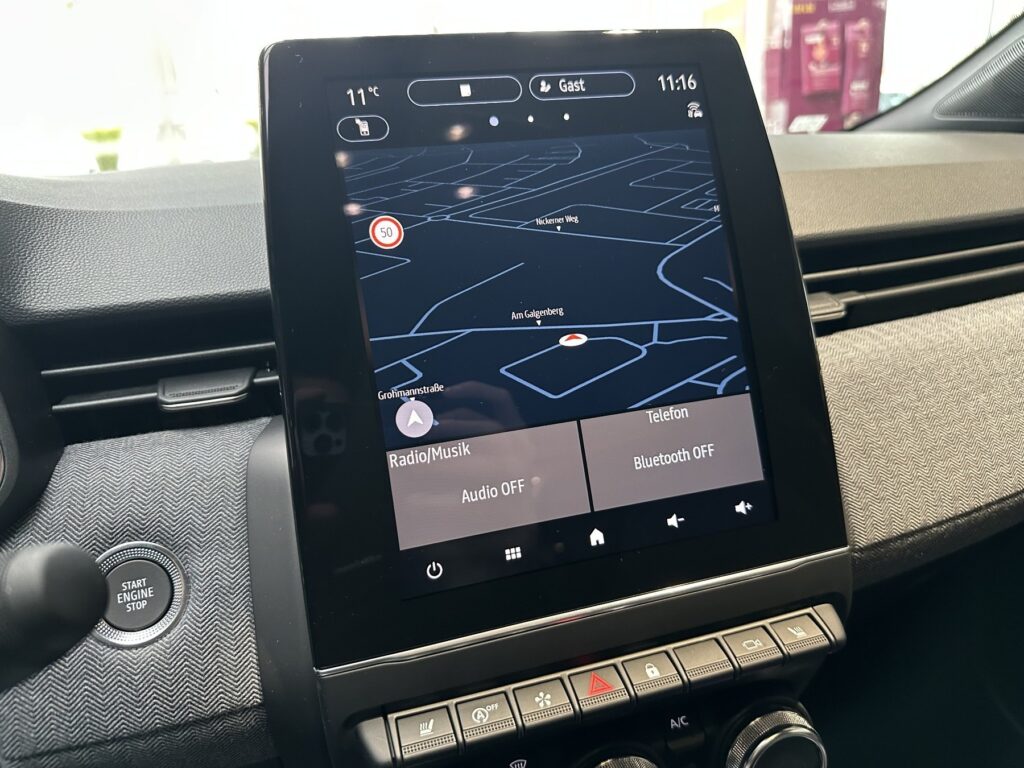 Renault Clio Exposé-Bild 42