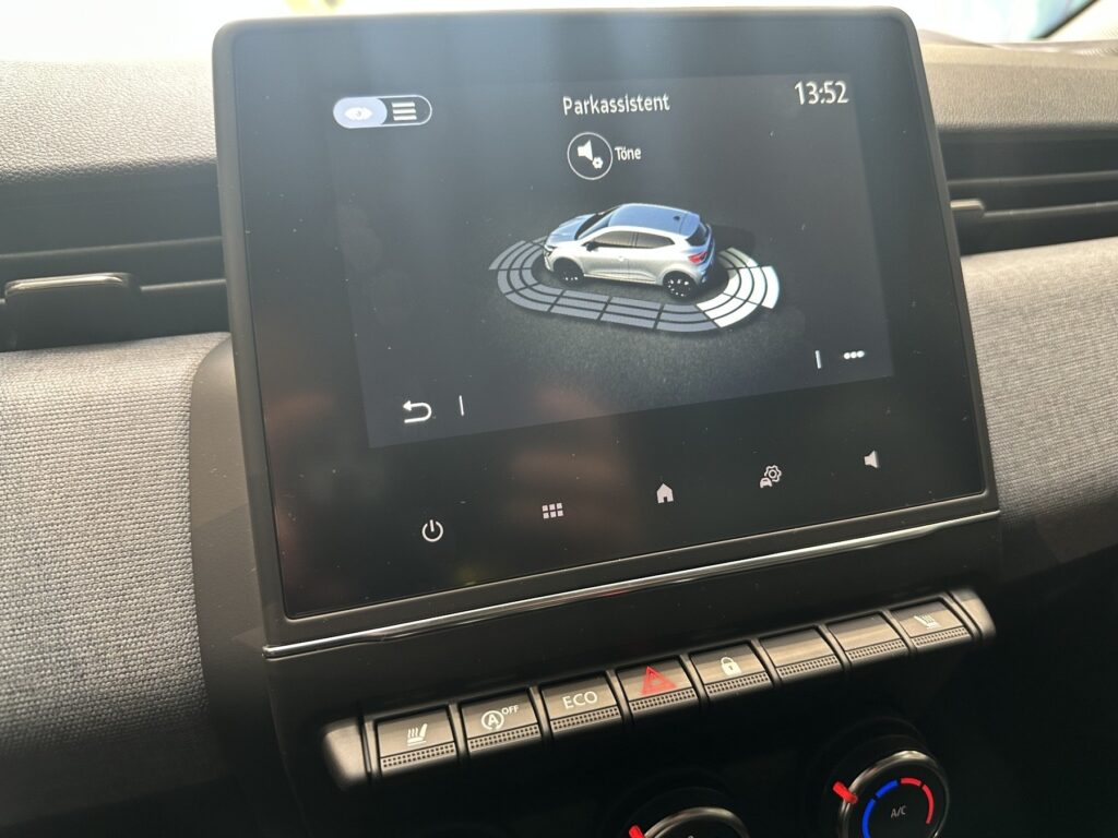 Renault Clio Exposé-Bild 41