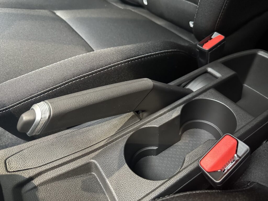 Renault Clio Exposé-Bild 47