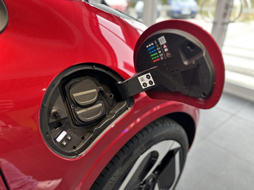 Renault Twingo Exposé-Bild 8