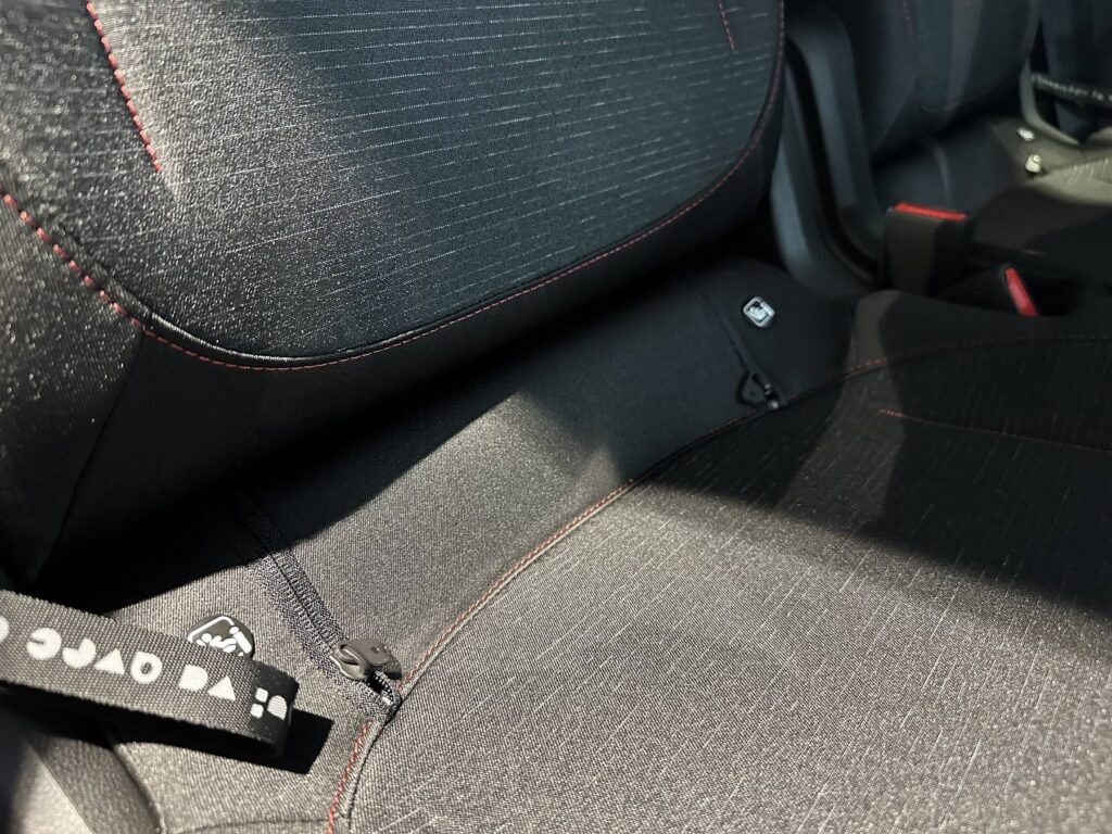 Renault Twingo Exposé-Bild 17