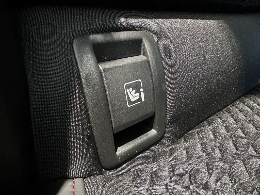 Renault Clio Exposé-Bild 12