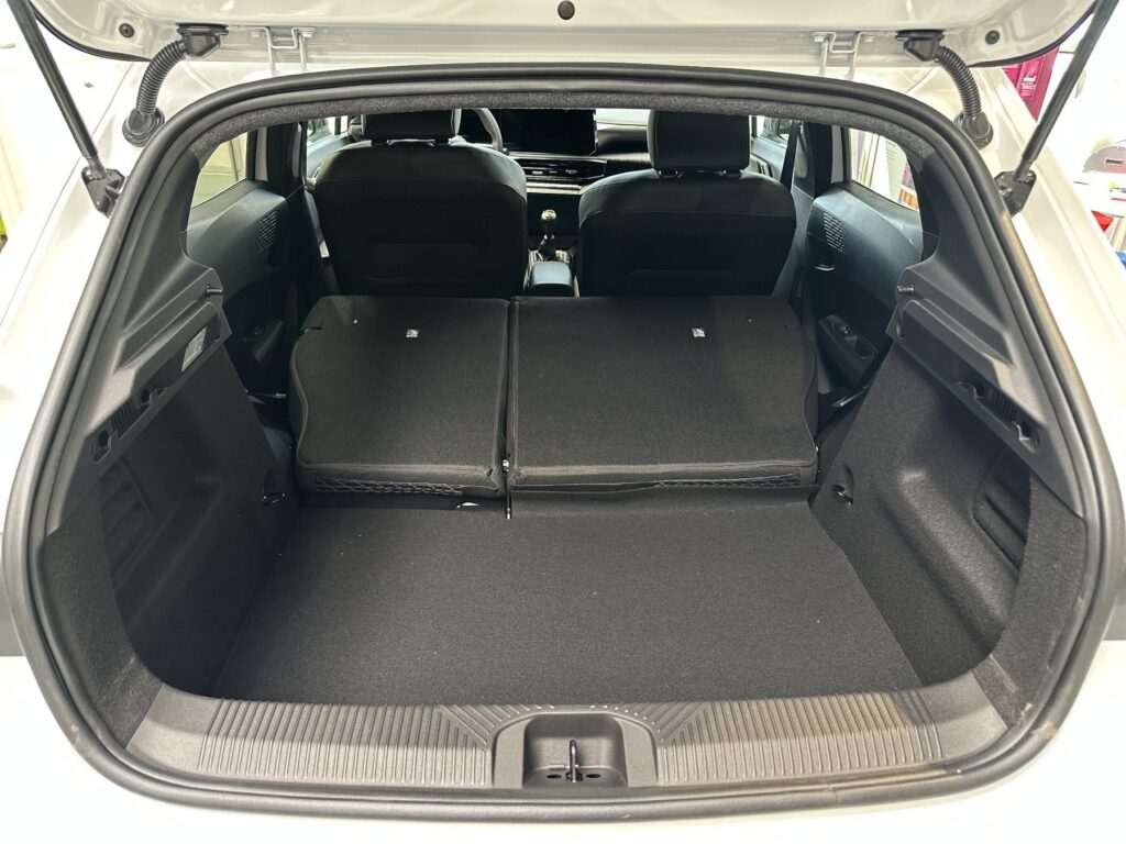 Renault Clio Exposé-Bild 20