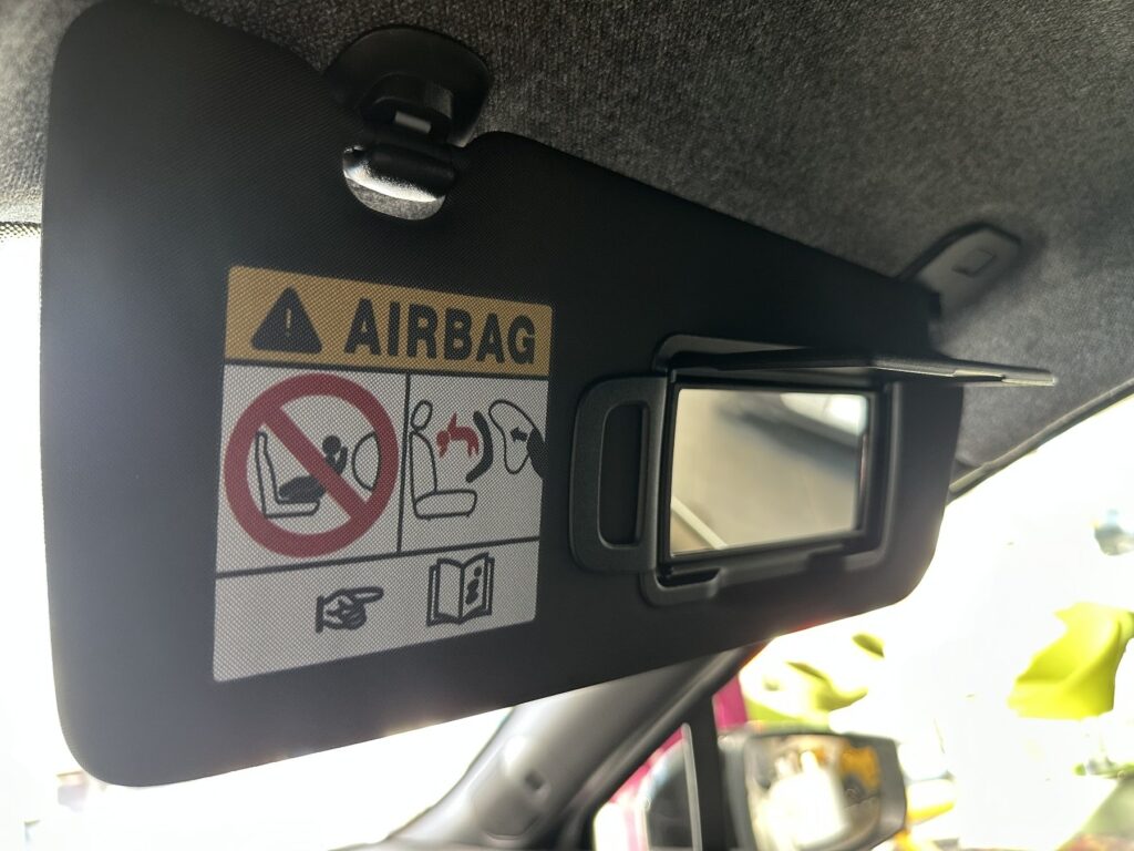 Renault Clio Exposé-Bild 41