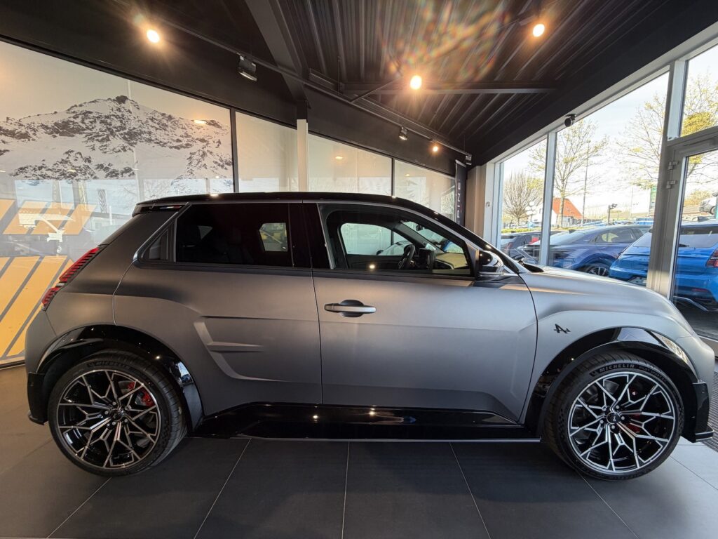 Alpine A290 Exposé-Bild 4