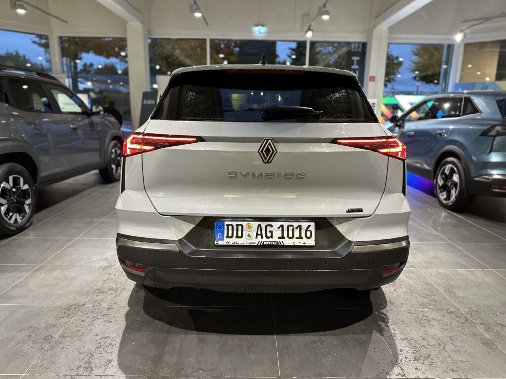 Renault Symbioz Exposé-Bild 19