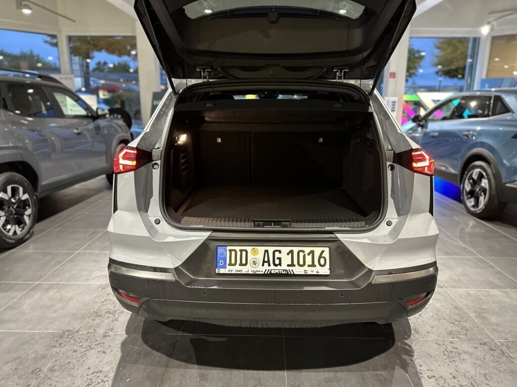 Renault Symbioz Exposé-Bild 21