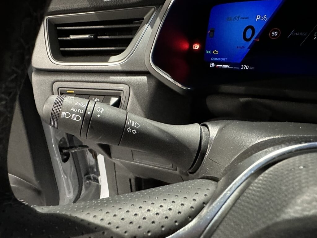 Renault Symbioz Exposé-Bild 35