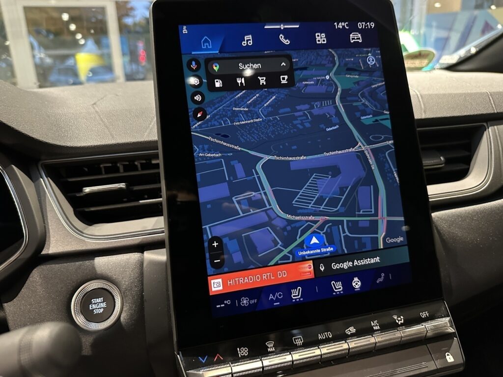 Renault Symbioz Exposé-Bild 37