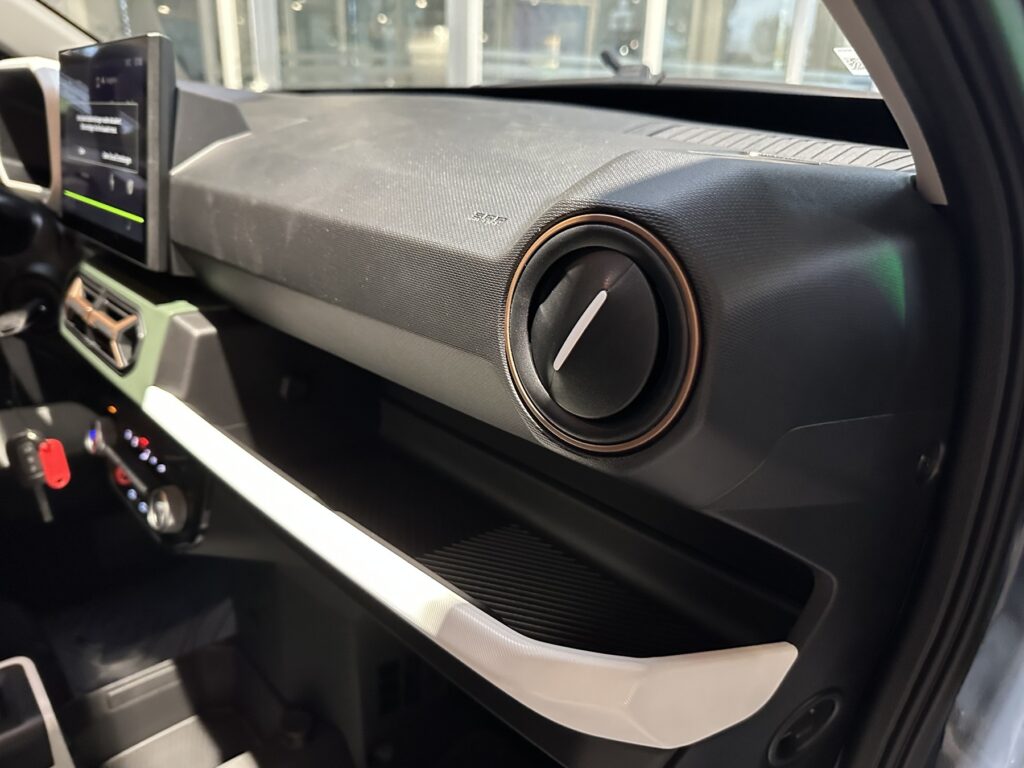 Dacia Spring Exposé-Bild 12