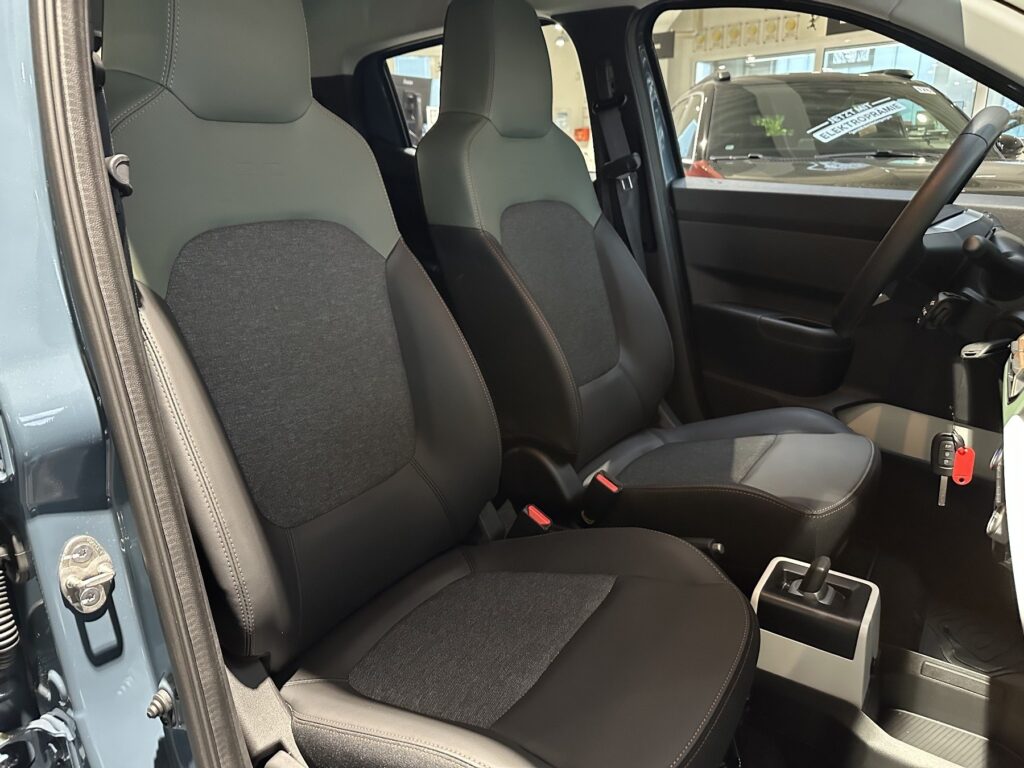 Dacia Spring Exposé-Bild 13