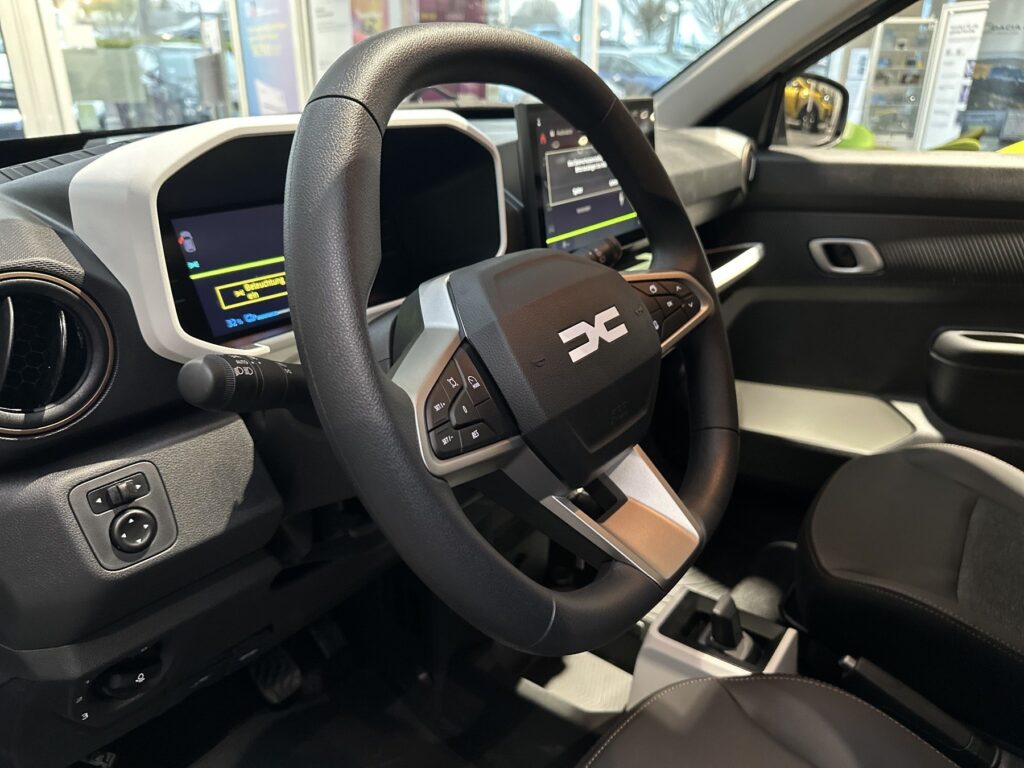 Dacia Spring Exposé-Bild 33