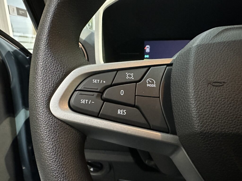 Dacia Spring Exposé-Bild 35