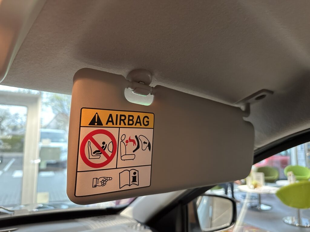 Dacia Spring Exposé-Bild 46