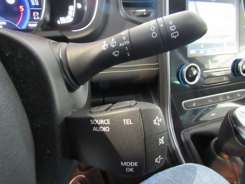 Renault Grand Scenic Exposé-Bild 24