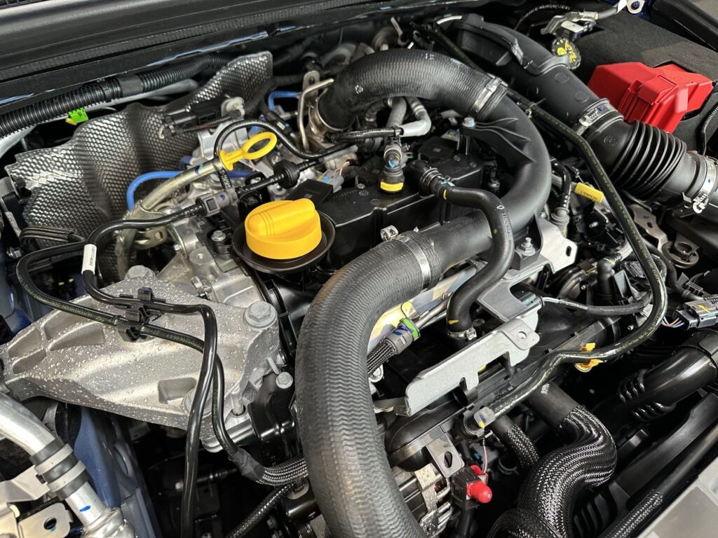 Renault Clio Exposé-Bild 8